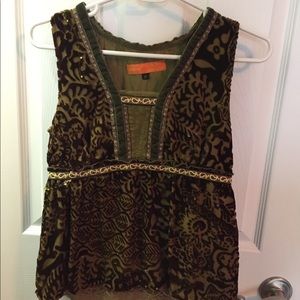 Cynthia Steffe size 2 top